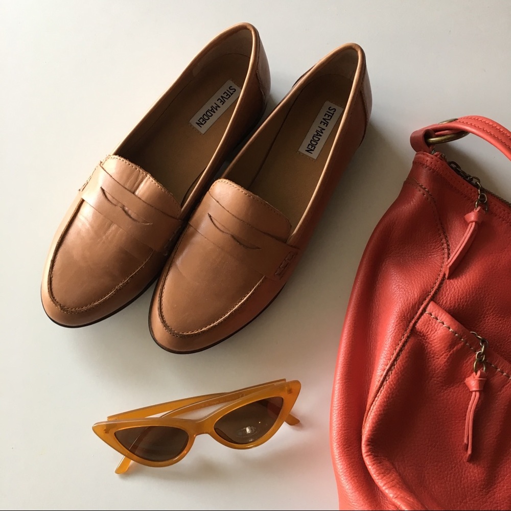 Steve Madden oxford loafers in tan